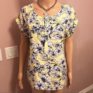 Stunning floral Hering blouse size medium